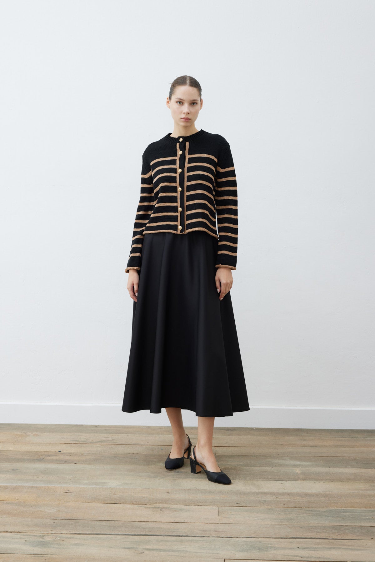 melanie strickjacke im marine-look
