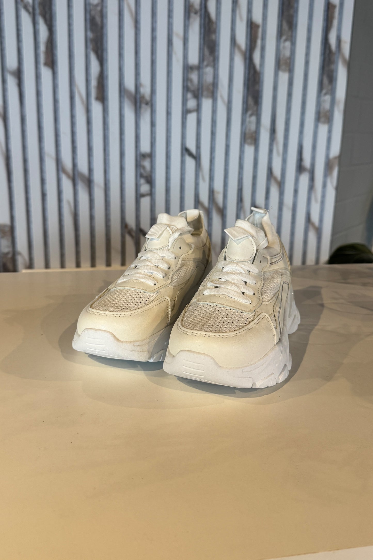 katja sneaker