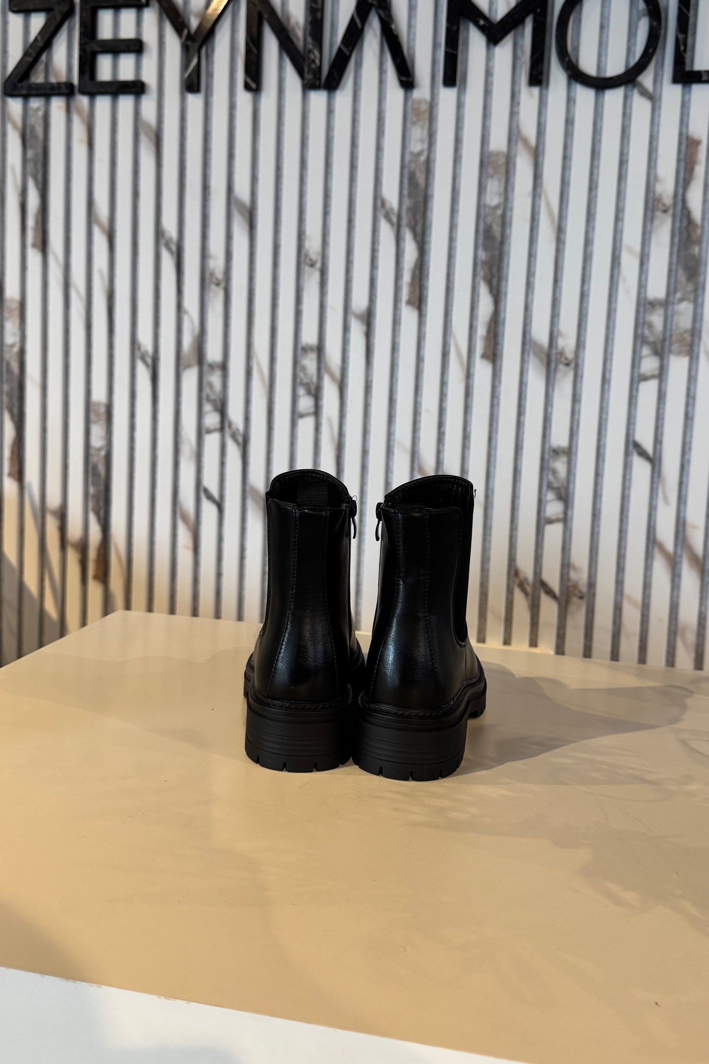 sevim boots