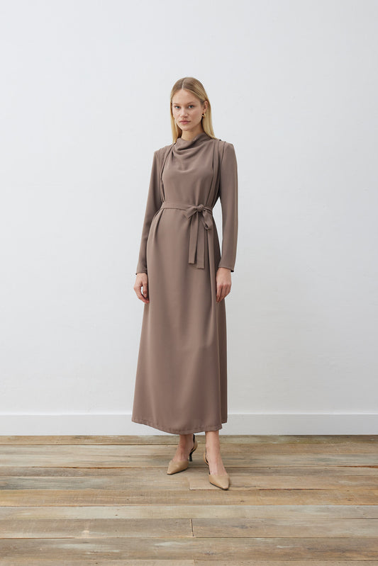 Lisa Elegantes Kreppkleid
