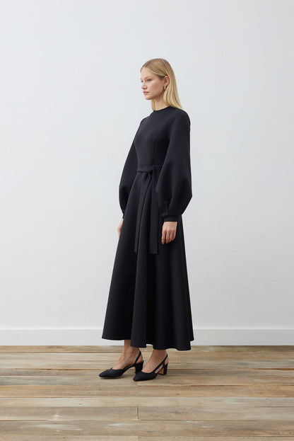 Carol Scuba Puffiges Kleid