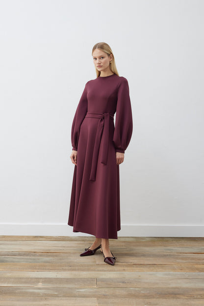 Carol Scuba Puffiges Kleid