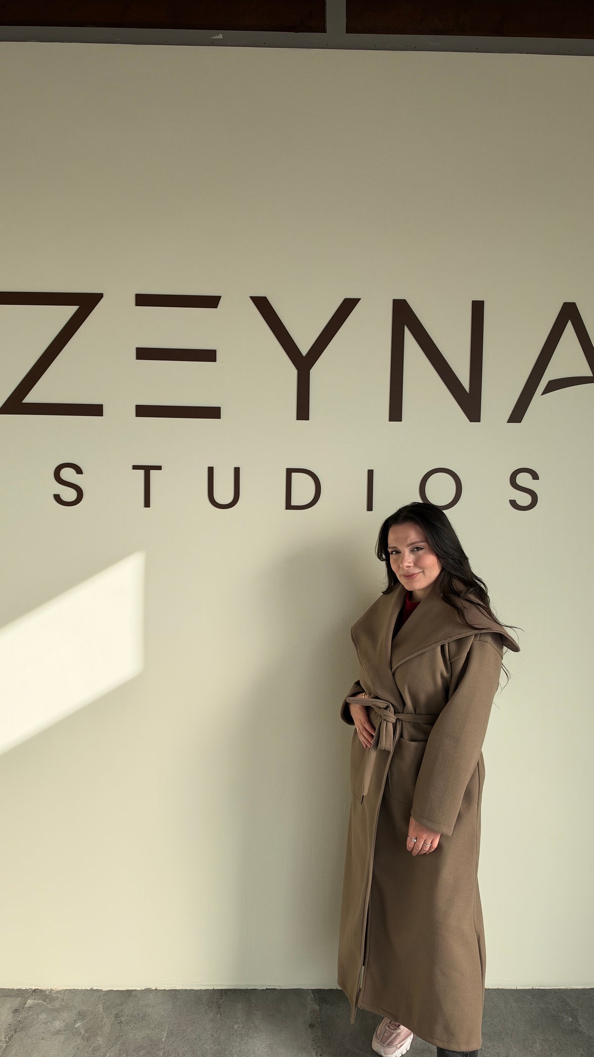 azra mantel