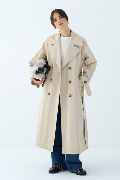 Kathi Trenchcoat