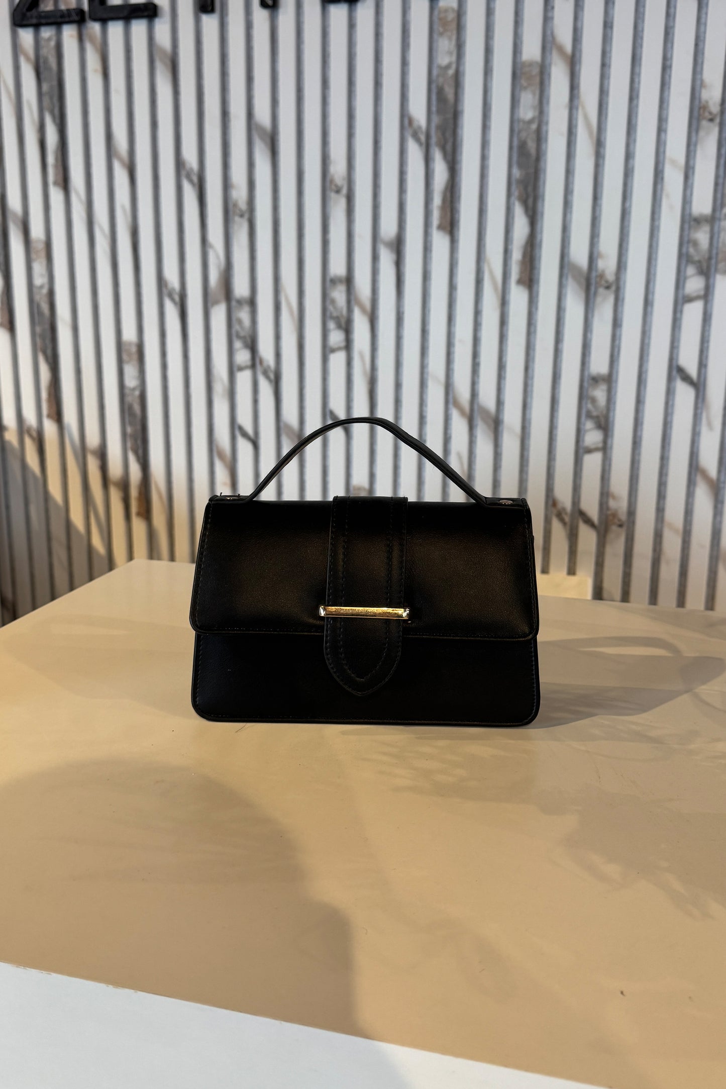 riga handtasche