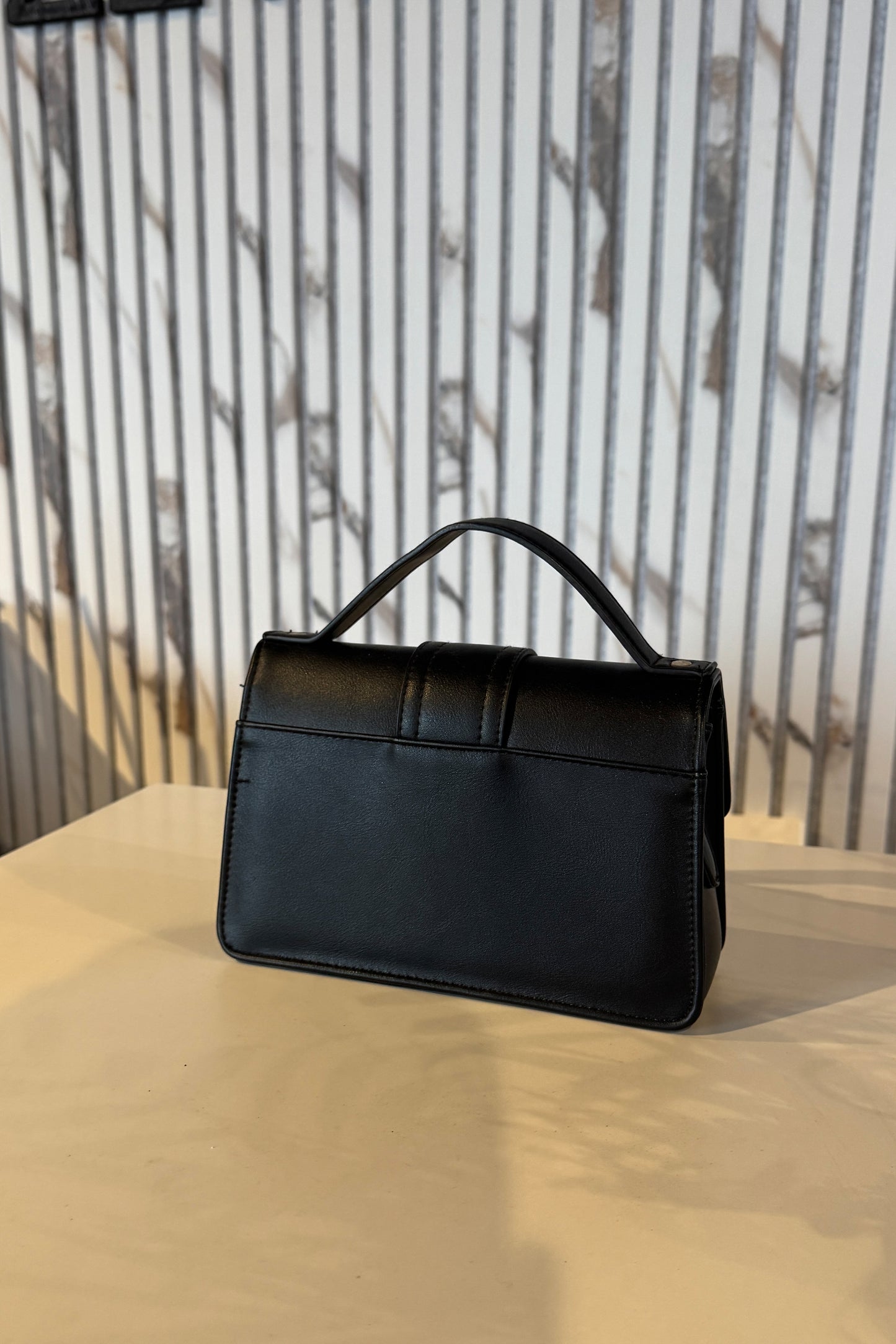 riga handtasche