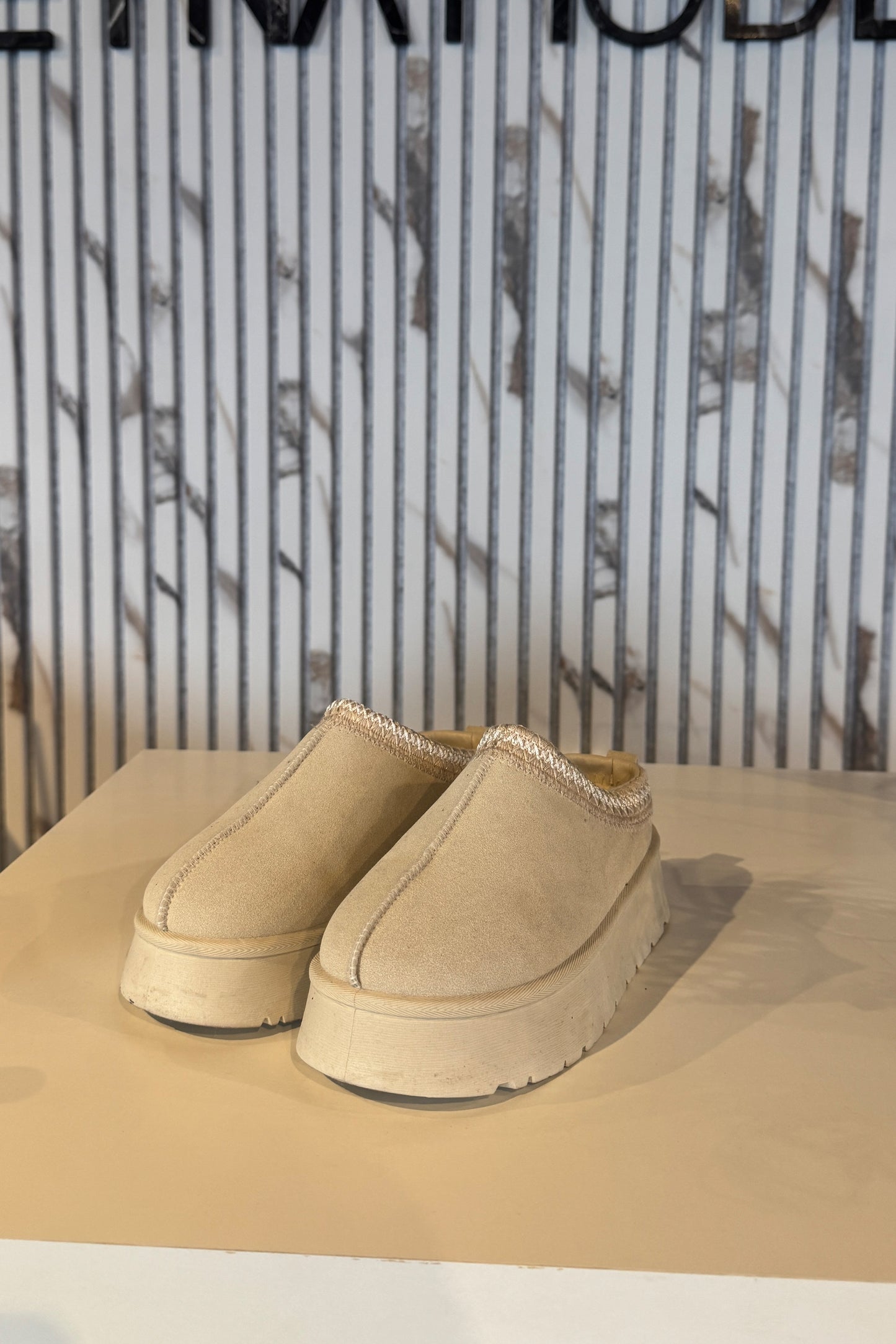 vanezza tazz sandalen